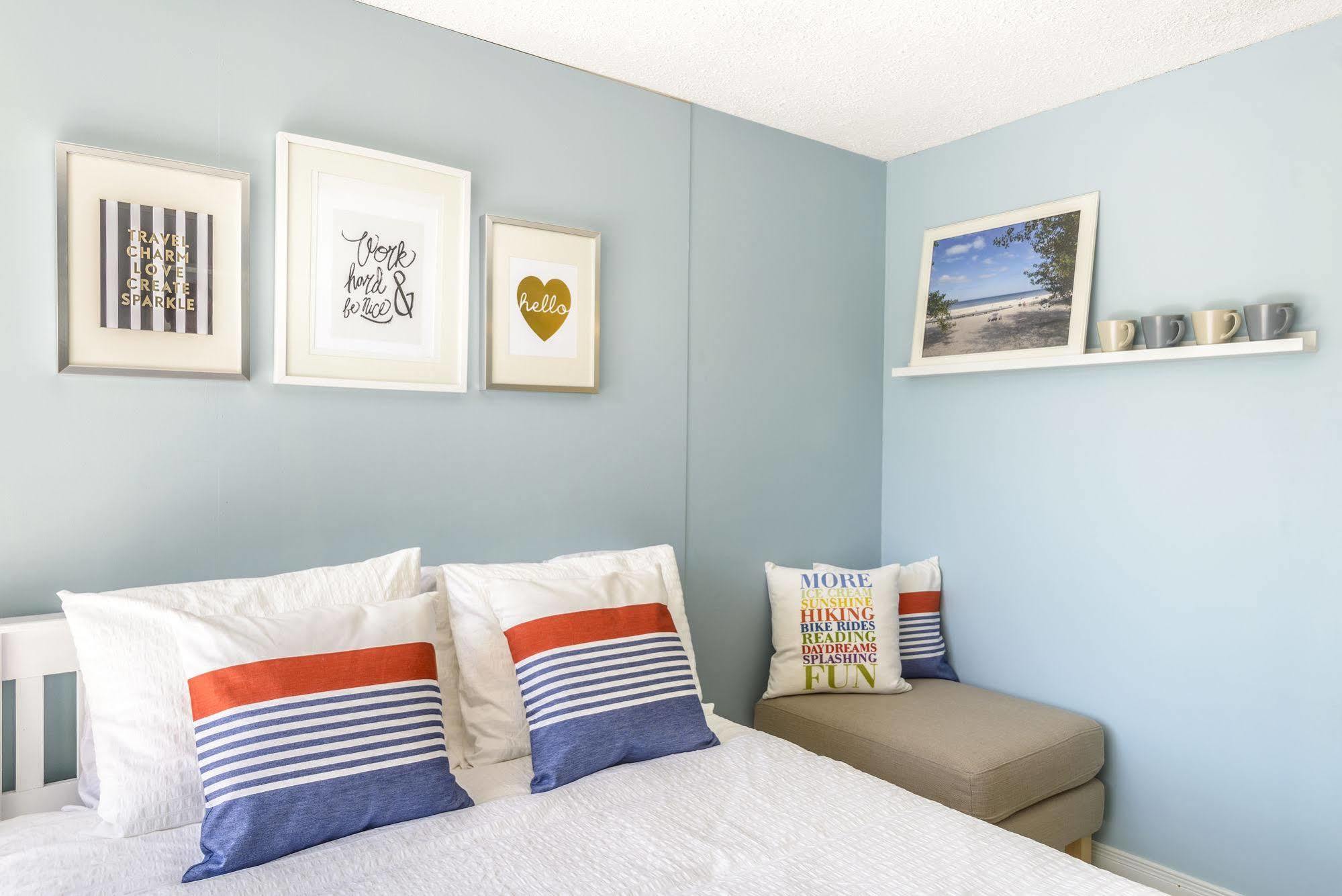 Hollywood Cottages واساغا بيتش المظهر الخارجي الصورة